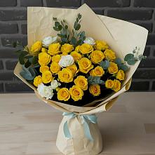 Букет цветов из:  Розы в Майкопе