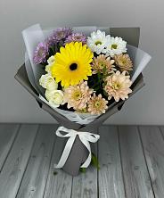 Букет цветов из:  Розы, Герберы и Хризантемы в Майкопе