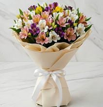 Букет цветов из:  Альстромерии в Майкопе