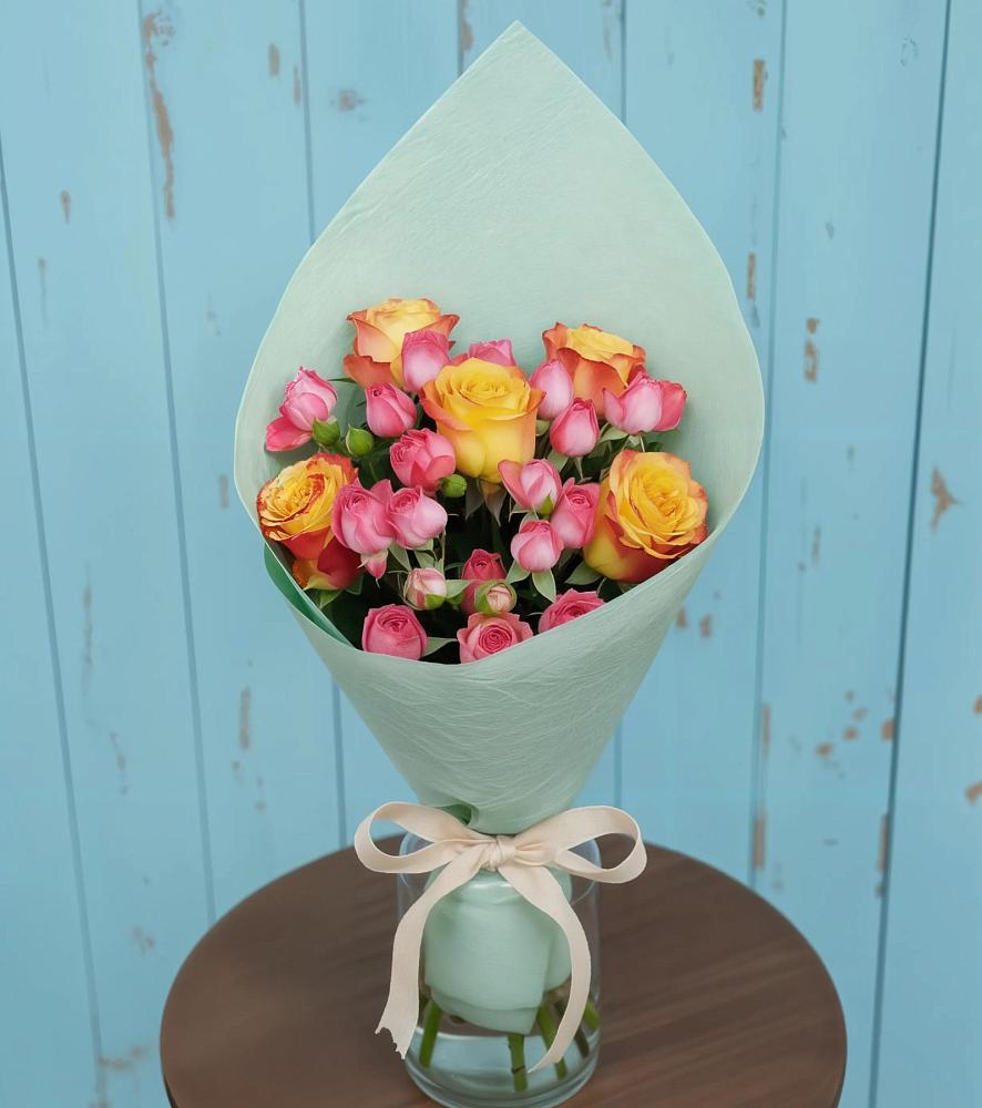 Букет цветов из: Розы в Майкопе