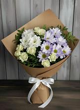 Букет цветов из:  Хризантемы и Розы в Майкопе