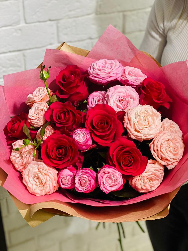 Букет цветов из: Розы в Майкопе