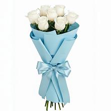 Букет 7 белых роз Проуд в Майкопе