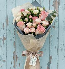 Букет цветов из:  Розы #REPLACE_PRED# Майкопе