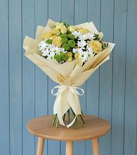 Букет цветов из:  Хризантемы и Розы #REPLACE_PRED# Майкопе