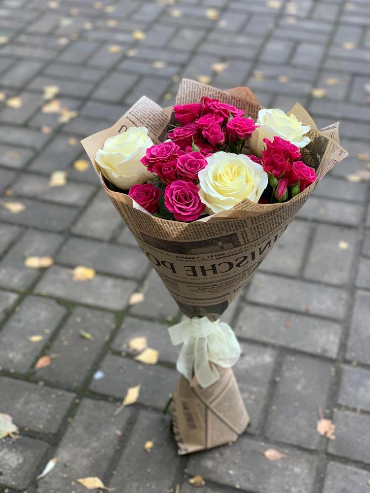 Букет цветов из: Розы в Майкопе