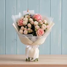 Букет цветов из:  Розы в Майкопе