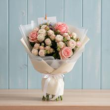 Букет цветов из:  Розы в Майкопе